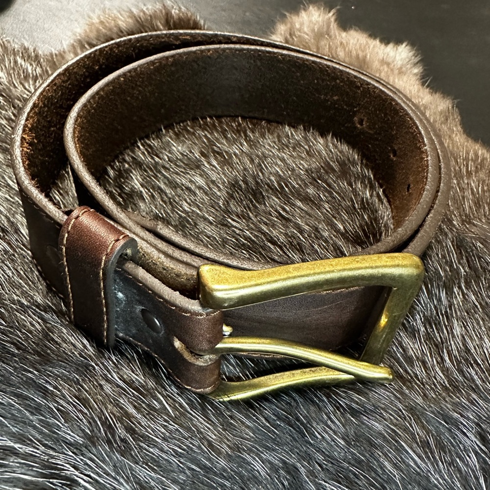 Justin Men’s Brown Leather Brass Buckle Belt Sz 24 BNWT